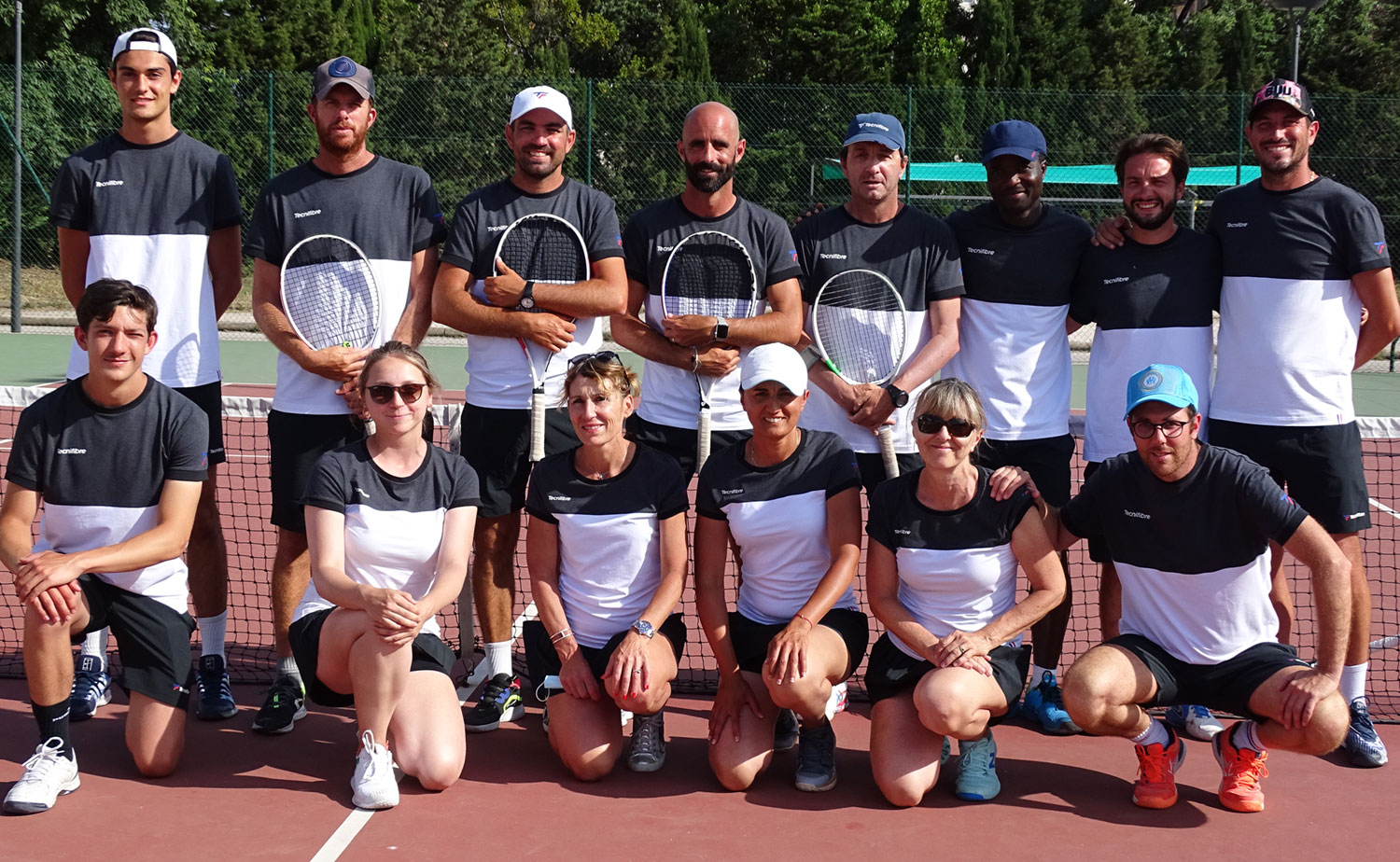 L’Équipe enseignante tennis Marseille CSM